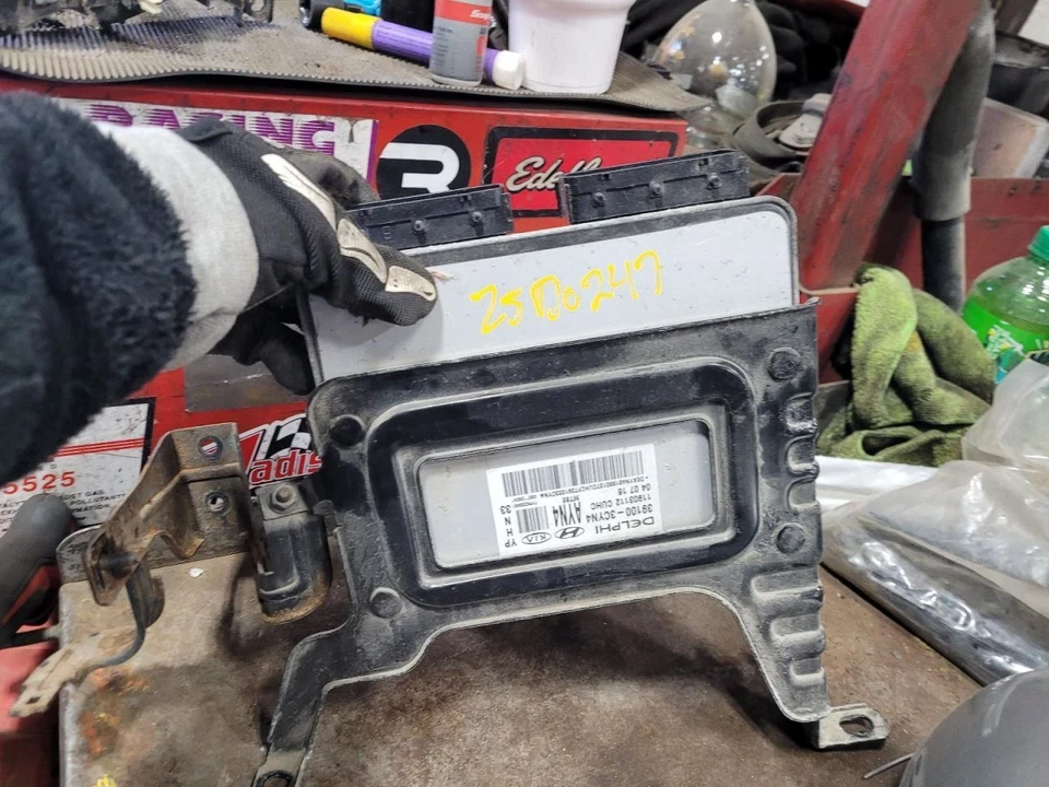 Engine ECM Electronic Control Module ID 391003CYN4 Fits 17-18 SEDONA 2053313 Foto 2 de 4