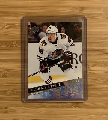MacKenzie Entwistle Young Guns RC Chicago Blackhawks 20-21 Upper Deck Series 2