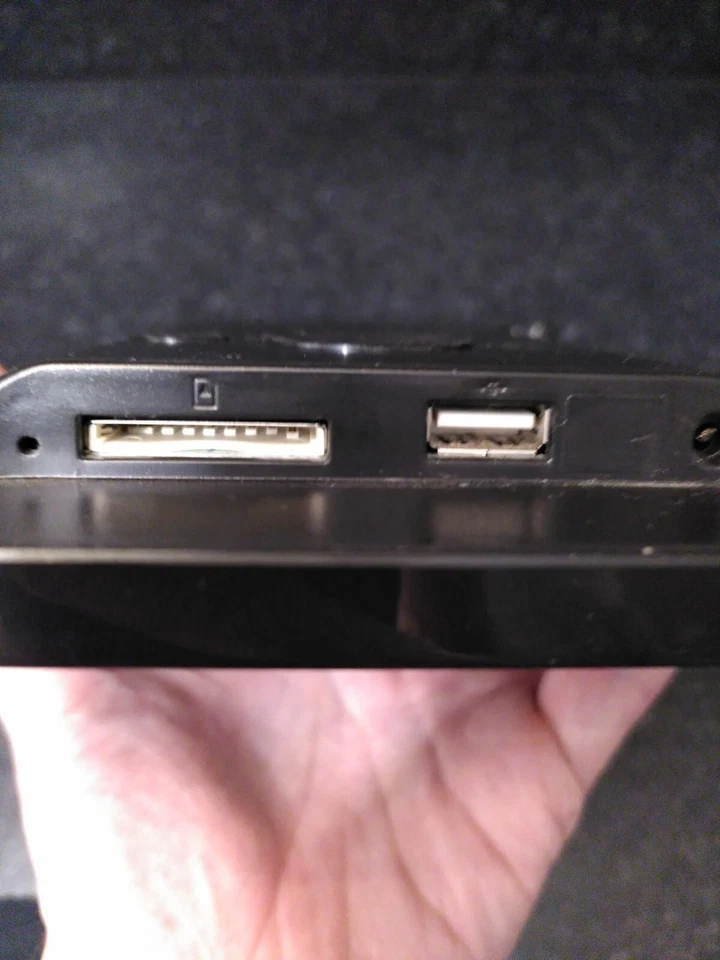 Dikom DPF-GM070 Digital Photo Frame - Image 3 of 4