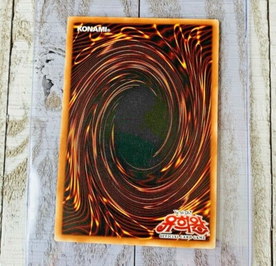Dark Magician YuGiOh LOB-K005 Korean Ultra Rare LOB Card
