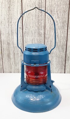 Dietz No 40 Traffic Gard Syracuse N.Y W.E.P Co Blue Lantern Red Globe Vintage