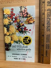 Pittsburg Kansas KS Brinkman's Flowers 1967 FTD Floral Guide vintage used wear