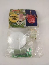 VTG LeeWards Boutique Ornament Christmas Swirl Kit 16-46462 Green RARE NIP