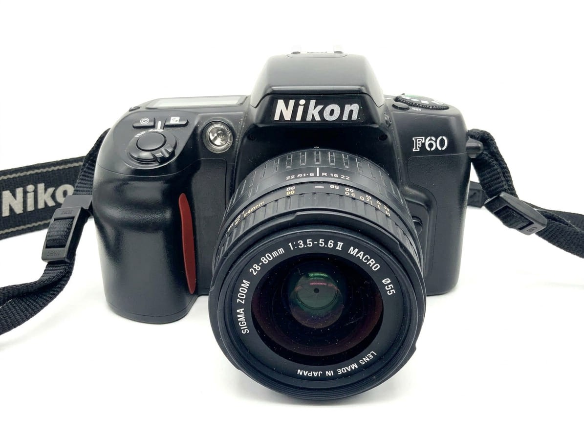 Nikon F60 SIGMA 28-80mm F3.5-5.6Ⅱ MACRO Nikon F60 Analog SLR 35mm Kit Set With Sigma 28-80mm f/3.5-5.6