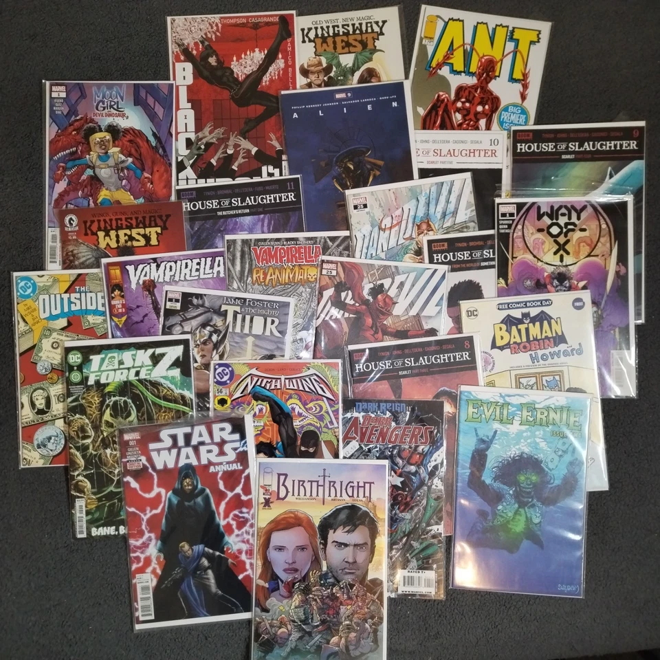 Comic Book Bundle Mixed Issues Vampirella Marvel DC Star Wars Venom Harley Thor - Image 2 of 4