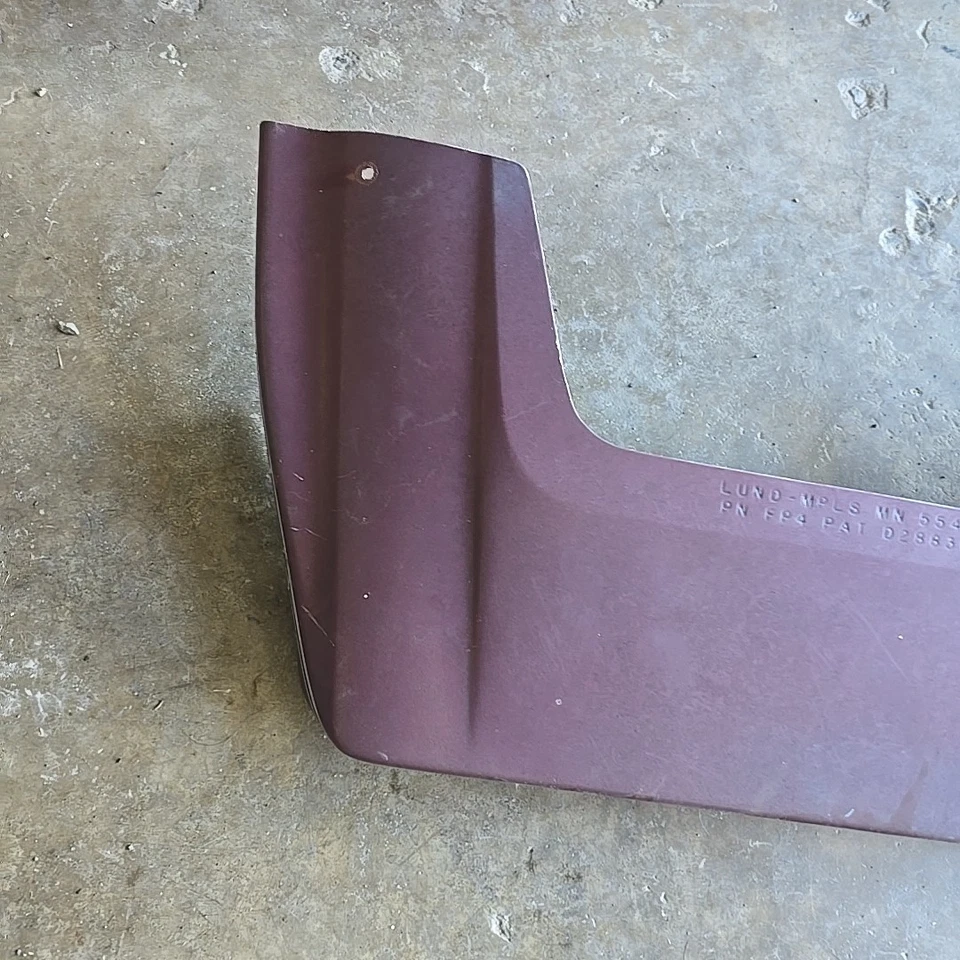 83 93 福特 RANGER 扩展车 仅 84 90 BRONCO II LUND 纤维玻璃 VISOR PN FP4 — 第 2/4 张图片