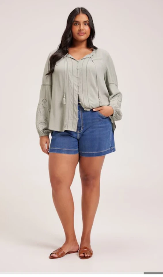 Just Jeans Curve Top Size 20 - image 3 of 4