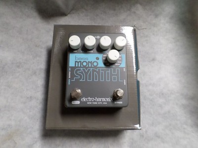 Electro-Harmonix Bass Mono Synth Pedal Synthesizer