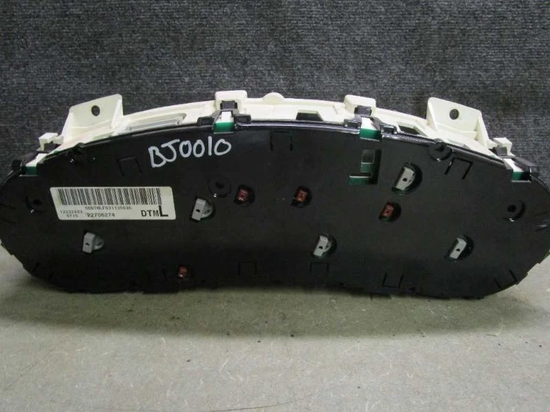 2003 Oldsmobile Alero Speedometer Cluster - 3.4L, Auto *Unsure Miles* - Image 2 of 3
