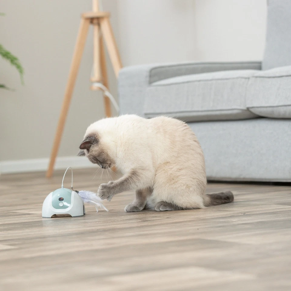 Trixie Catch Me Katzenspielzeug mit Motor/Fernbedienung grau/petrol 15 cm - Bild 4 von 4