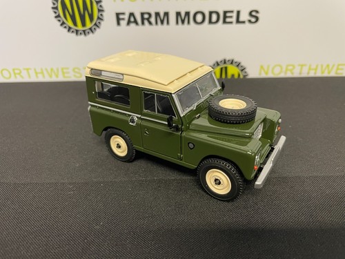 MARGE MODELS 2421-03 1:32 SCALE LAND ROVER SERIES 3 88 SAFARI ROOF BRONZE GREEN - Picture 5 of 8