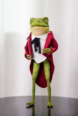 Mr. Frosch Gentleman, Nadelfilzspielzeug. Wolle . Nadelfilztier, Geschenk