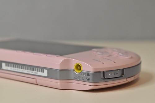 Sony PSP 3000 Konsole Blossom Pink Playstation Portable mit Box getestet #687 - Bild 11 von 24