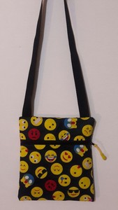 EMOJI-PRINT-039-ON-THE-GO-039-ZIPPERED-POUCH-SHORT-HANDLE