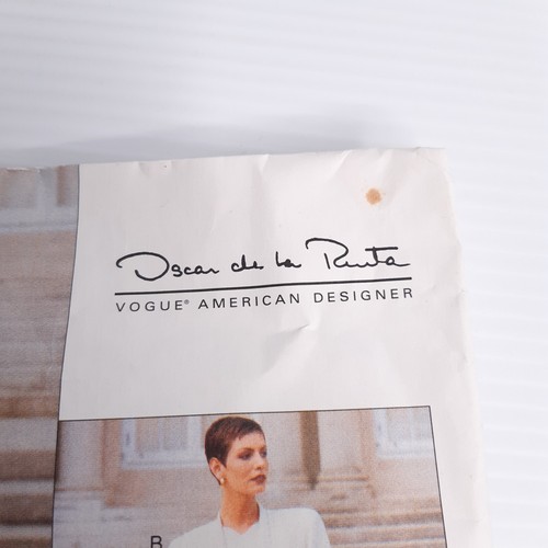 Vogue Pattern 1636 Uncut Oscar de la Renta Size 6 8 10 Dress - Picture 3 of 6