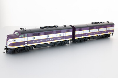 Athearn Genesis H0 G2611 Atlantic Coast Line F-2A / F-2B, neuwerig aus Vitrine