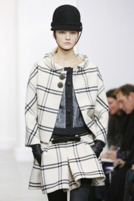 Balenciaga Vintage Fall 2006 Couture Molded Navy Wool Mod Balenciaga Vintage Fall 2006 Couture Molded Navy Wool Mod