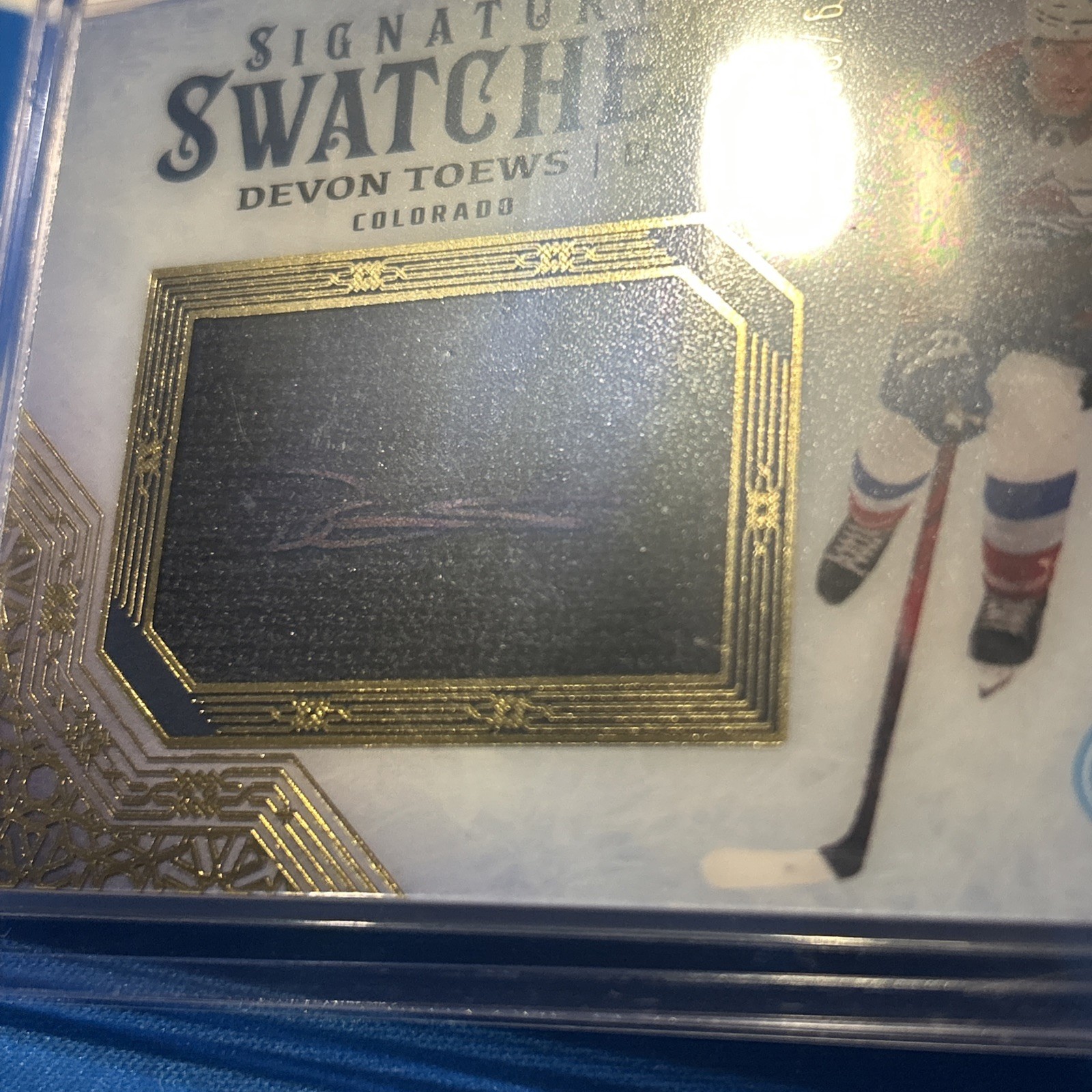 2025-26 Upper Deck Ice Signature Swatches Patch Devon Toews Avalanche Auto /99