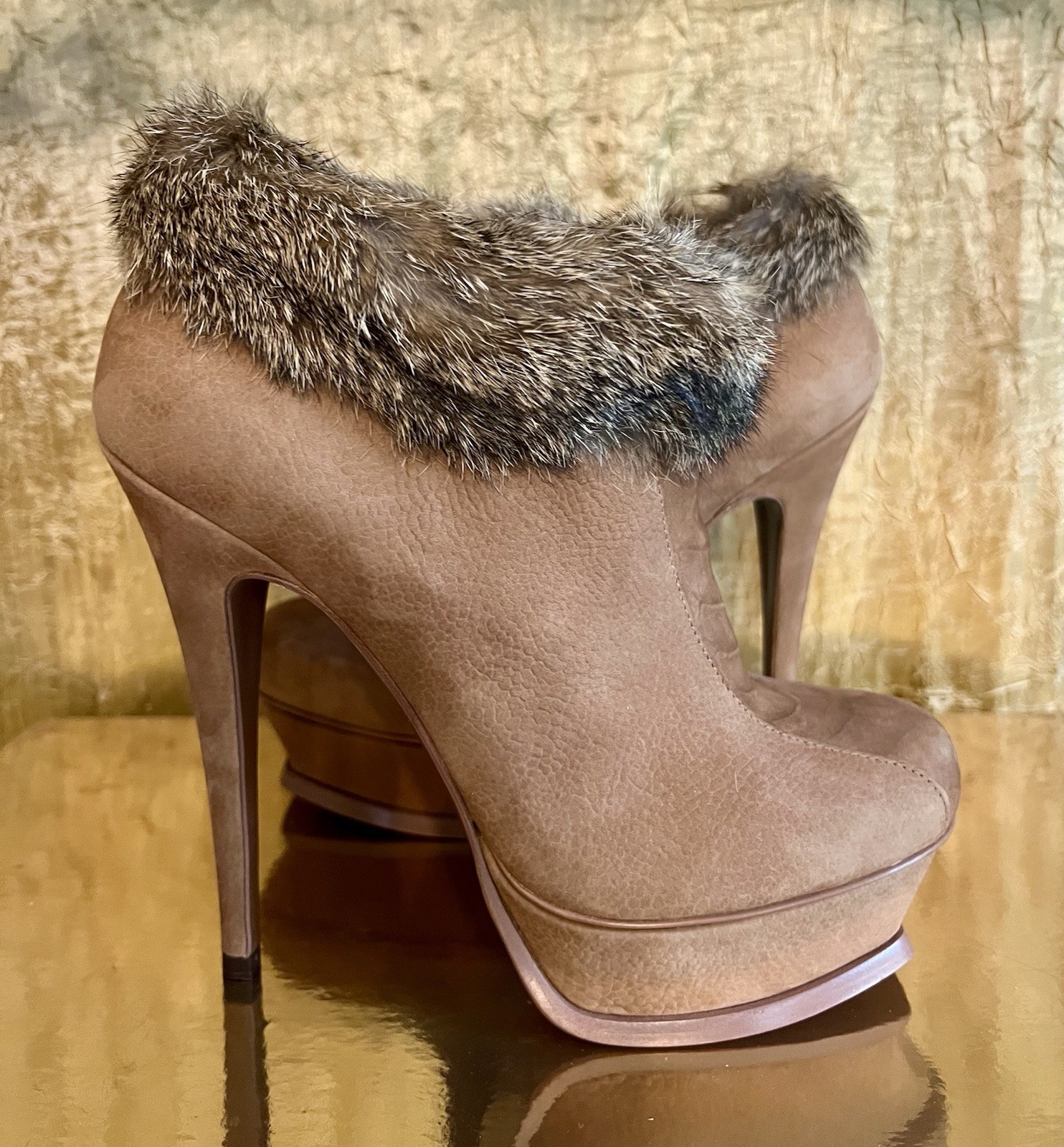 STIVALETTI YSL YVES SAINT LAURENT TRIBUTE marroni con pelliccia. NUOVISSIMO con borsa per scarpe 38