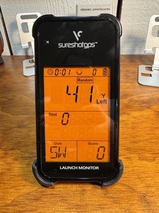 Sureshot GPS portable launch monitor with key chain remote and pouch ⛳️