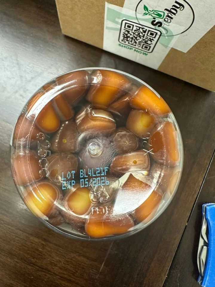 Suplemento multivitamínico Centrum feminino 50 plus gomas, frutas sortidas, 140 unidades - Imagem 4 de 4