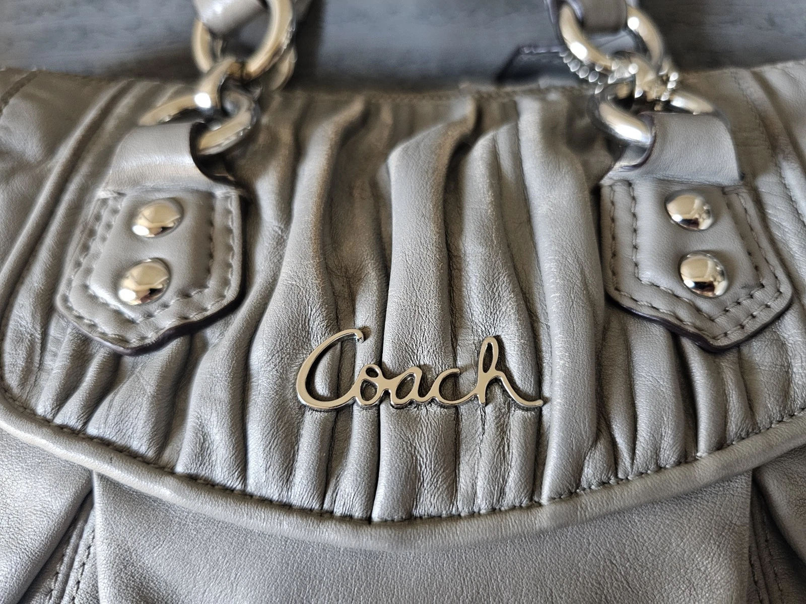 Borsa Coach Ashley vintage in pelle grigia 60149 F15455 rosa interno carina!