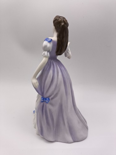 Royal Doulton Pride Of Scotland Figurine | Antique HN4453 Bone China Handmade - Picture 6 of 13