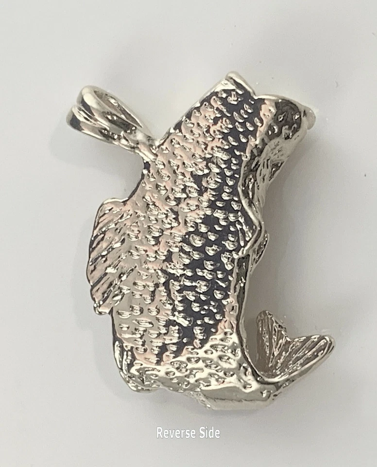 Dije colgante pez lubina saltarín chapado en rodio 3D corte diamante pez deportivo nuevo Foto 2 de 4