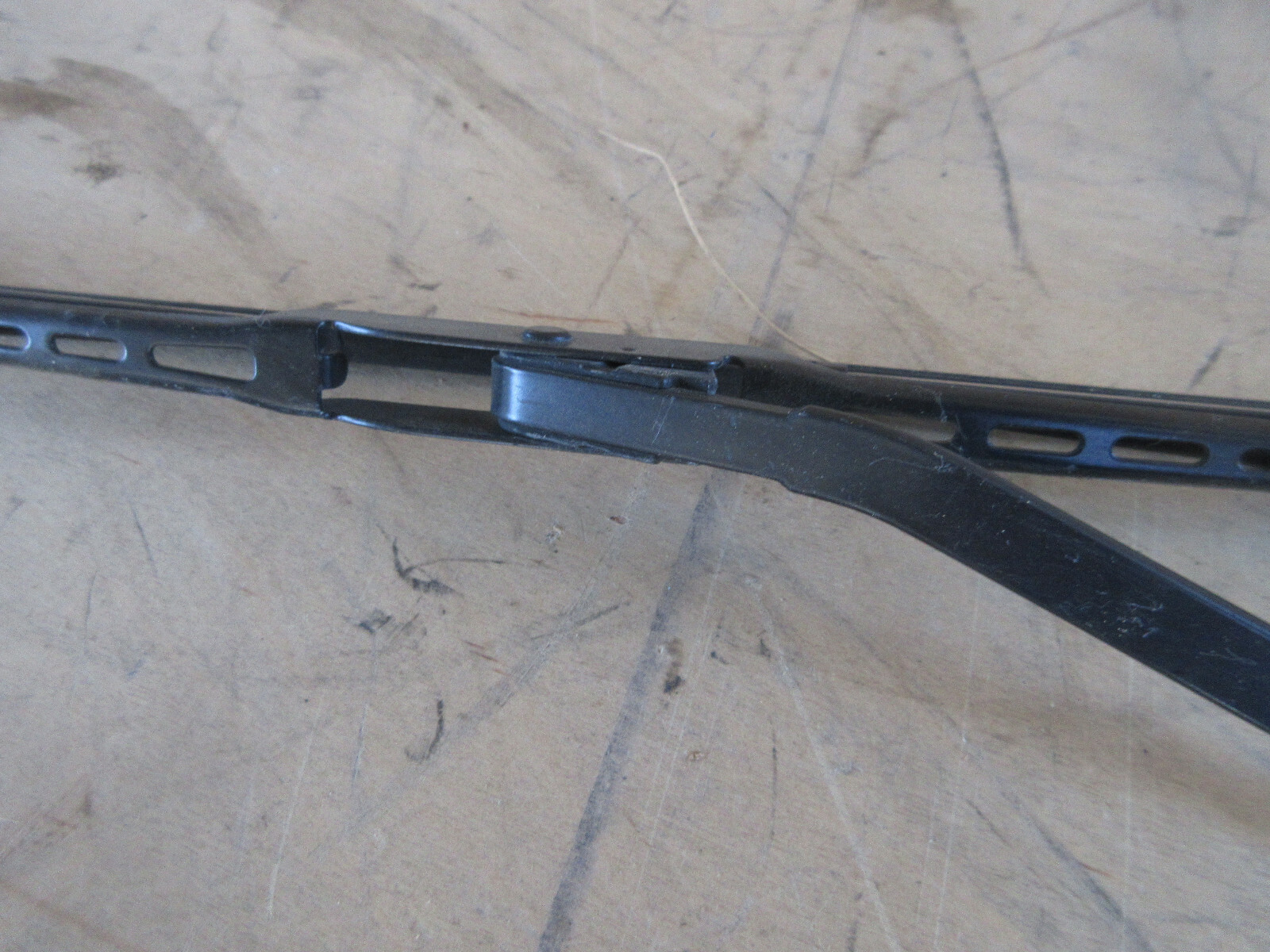 Maserati Quattroporte  - RH Windshield Wiper Arm P/N 67264700