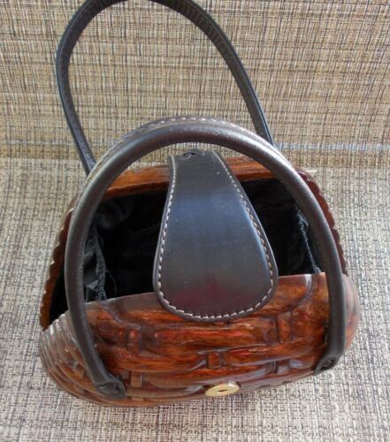NWT TIXXI & CO HAND CARVED ACACIA WOOD HANDBAG PURSE - Picture 2 of 4