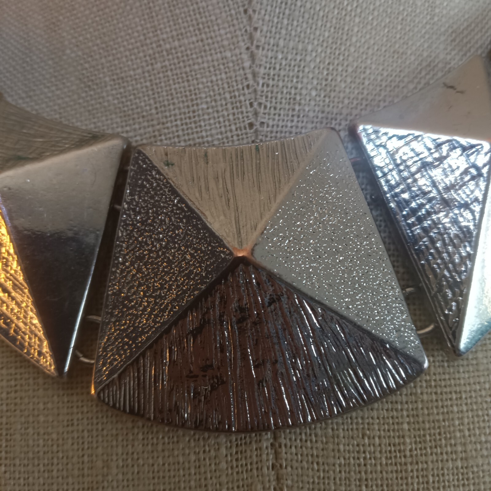 Dramatic Chunky icing Geometric 18” Silver Tone L… - image 3