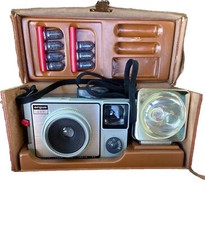 Vintage ARGUS 127 Camera, Nice Bag, Flash Unit, Extra Flash Bulbs