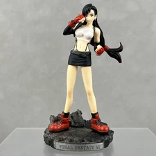 Suntory Final Fantasy VII Tifa Lockhart Potion Trading Arts Figure Japan Import