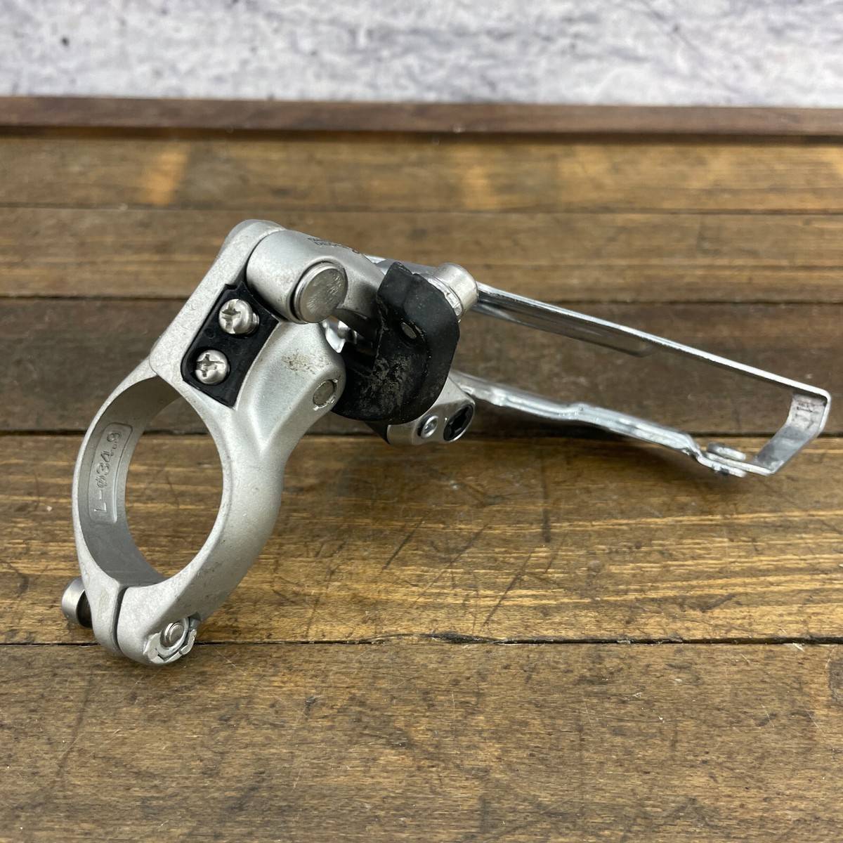 Dérailleur Avant Shimano Deore XT FD-M751 – Vintage NOS – 31.8mm – Tirette Inférieure