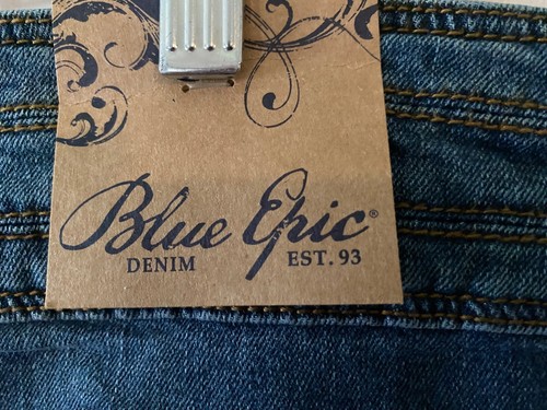 Blue Epic 3-button jeans - Picture 6 of 18