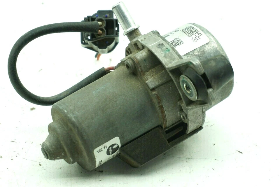 2012 CHEVROLET TRAVERSE 3,6 Л ГАЗОВЫЙ УСИЛИТЕЛЬ ТОРМОЗА ВСПОМОГАТЕЛЬНЫЙ ВАКУУМНЫЙ НАСОС OEM - Изображение 2 из 4