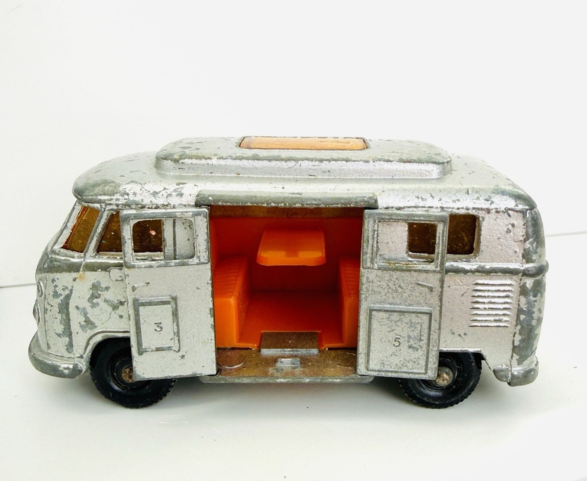 MATCHBOX N°M6A 18 WHEEL TRANSPORTER 1967 MATCHBOX N°M6A 18 WHEEL TRANSPORTER 1967