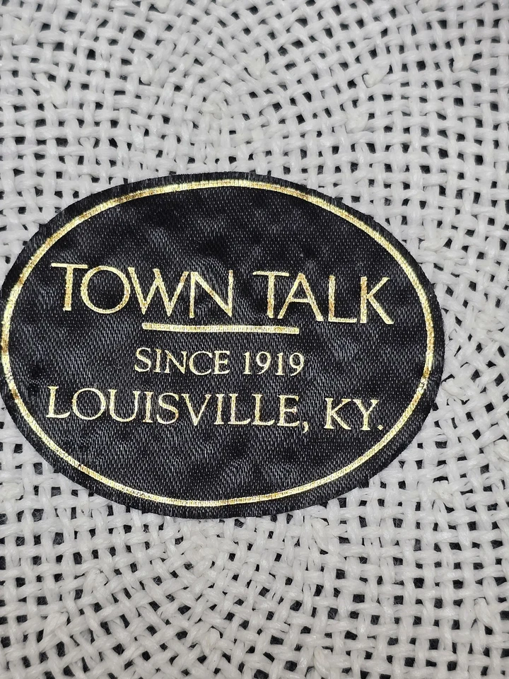 DE COLECCIÓN Sombrero Snoopy Gorra Correa Trasera Bordada Town Talk Talla Única Para Hombres Años 90 Foto 4 de 4