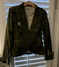 Triple Five Soul Essentials Women’s Green Camouflage Print Blazer Size Large