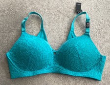 Torrid 40D Dream Wire-Free Boost Push Up Bra Super Soft Lace 360  Back Smoothing
