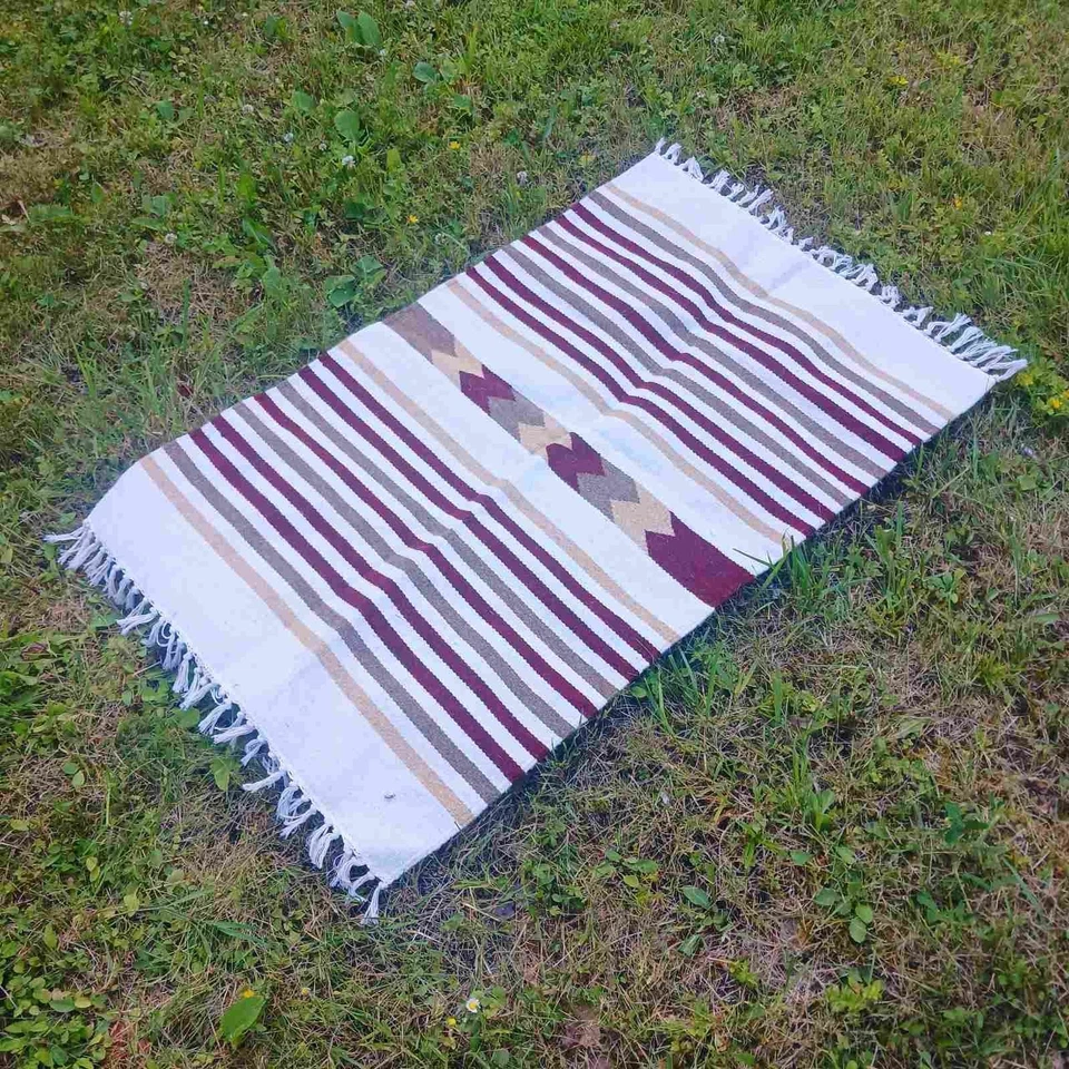 Natural Sheep Wool Yarn Rug 120x65 cm – Handwoven Wool Rug - Image 4 of 4