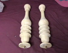 FN19 19-inch Furniture Tall Wood Bedpost Finials Maple  Base  Set of 2