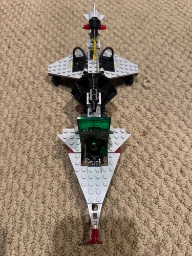 Vintage 1985 Lego 6891 Gamma V Laser Craft missing the robot