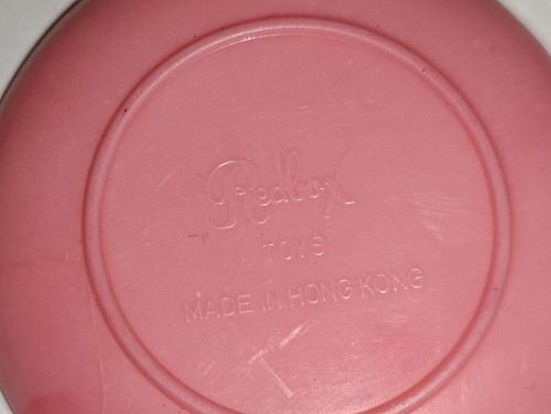 Vintage Redbox Toy Plate Plus A Toy Rolling Pin Pink Plastic - Picture 3 of 10