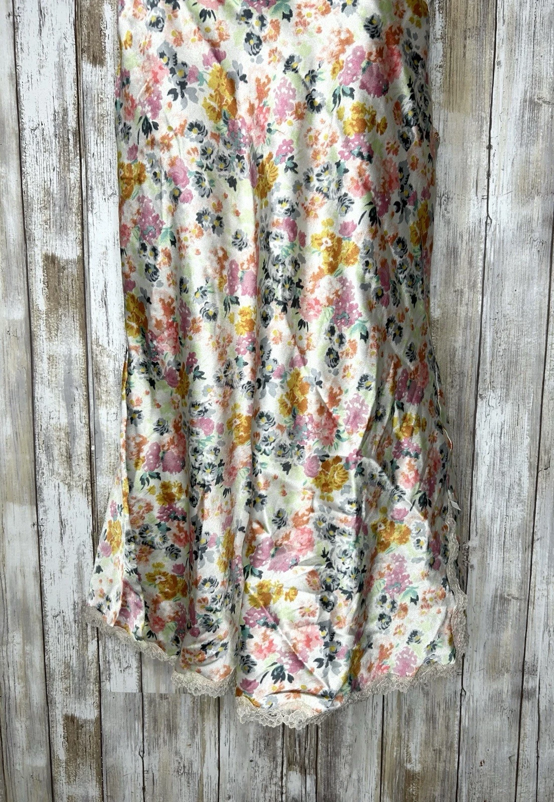 UNDERCOVER Abito Victoria's Secret floreale slip taglia media