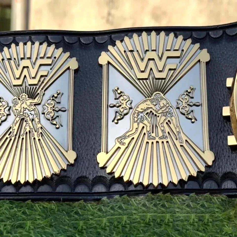 Campeón Mundial de Lucha Pesada Águila Alada Doble 4mm Zinc Alta Calidad Foto 2 de 4