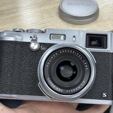 FUJIFILM Fuji X100S 16.3MP Compact Digital Camera English Silver