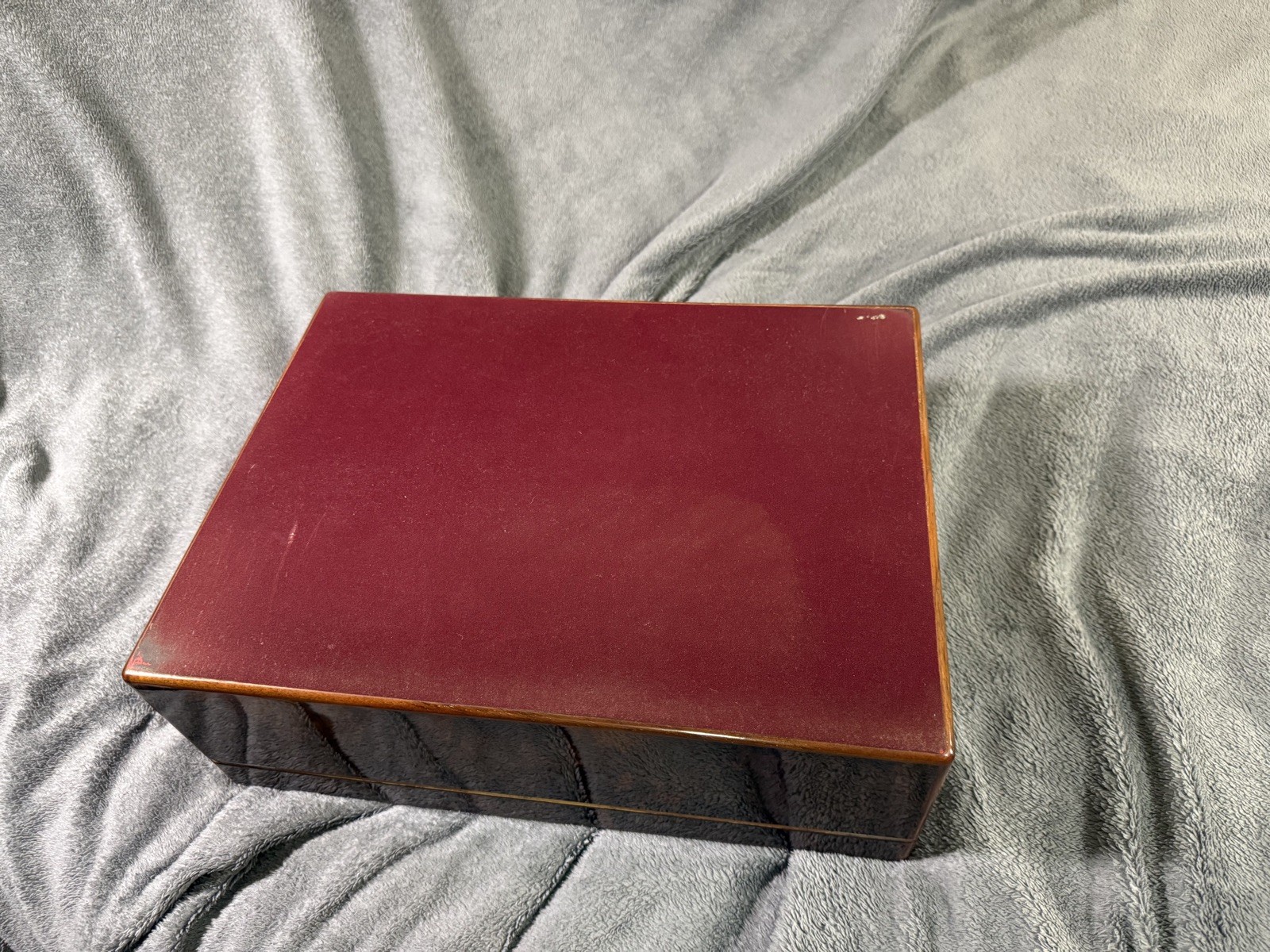 Elie Bleu Walnut Burl 200 Cigar Humidor - Beautiful vintage Box - Preowned 