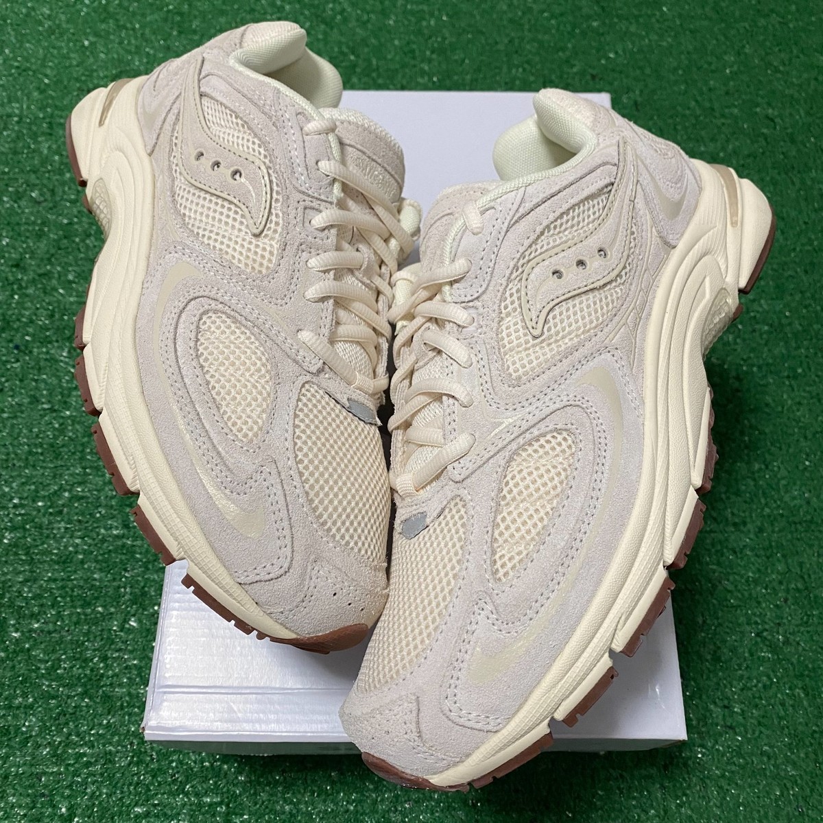 Size 8 - Saucony Grid Jazz 9 Suede Pack Ivory Mens S70898-6 