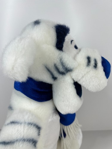 TIGGER PLUSH TOY WINNIE THE POOH DISNEY STORE WINTER BLUE WHITE SCARF 30cm - Picture 13 of 22